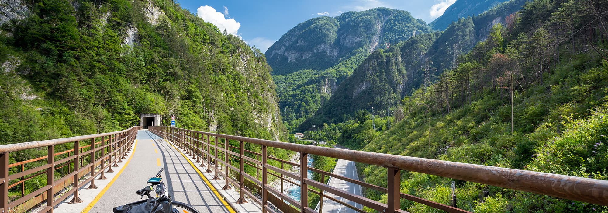 Aktivhotel Alpendorf, Ihre Unterkunft entlang des Fernradwegs Alpe Adria von Salzburg nach Grado