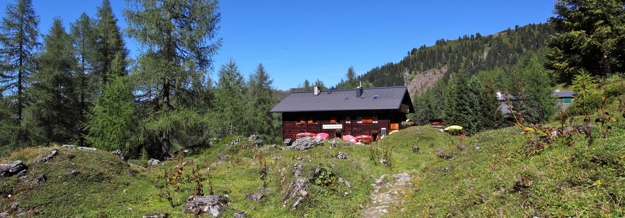 Hiking tour in the Ellmautal in Großarltal, valley of the mountain pasture huts